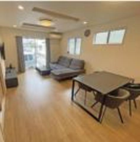 日高市中鹿山　中古売戸建の洋室