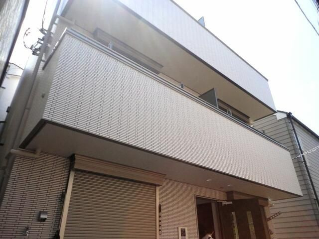 フラット根津の外観