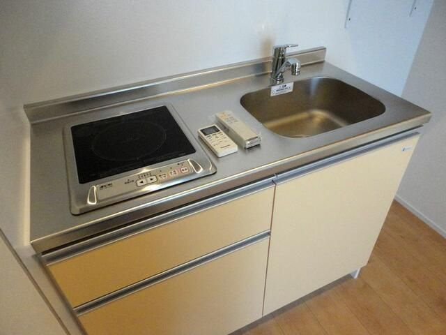 フラット根津のキッチン