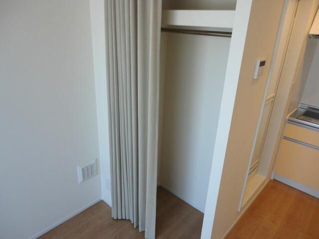 フラット根津の収納
