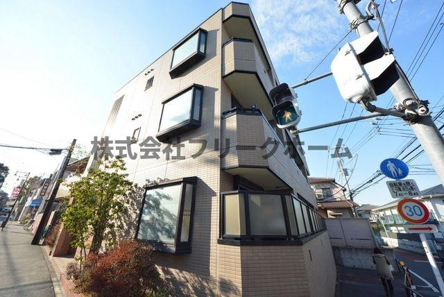 三鷹市井の頭２丁目の賃貸マンションの外観