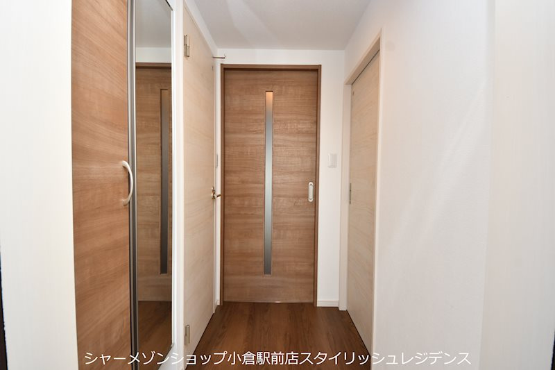 グランジャー小倉 の玄関