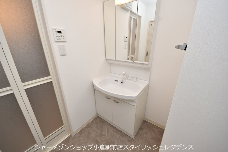 グランジャー小倉 の洗面所