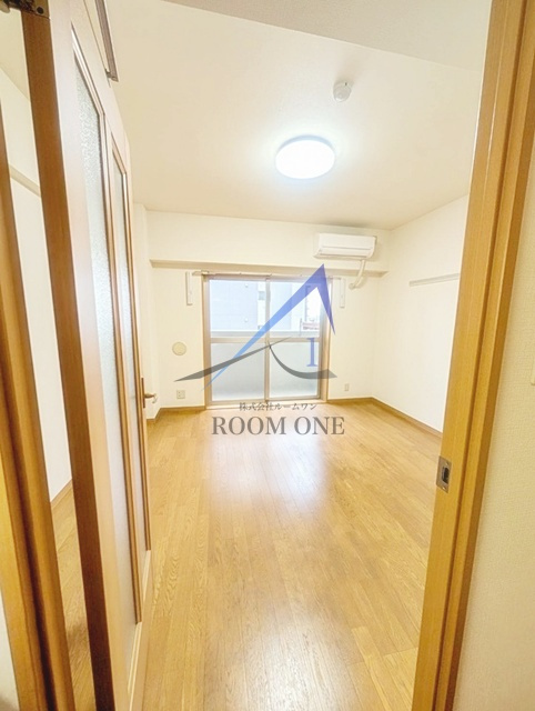 ルミエール岸町の居間・リビング|洋室のお部屋です。