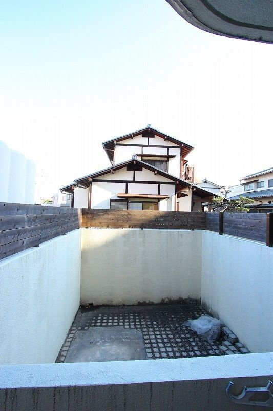 タイタス原の庭