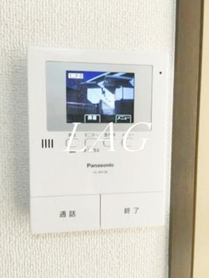 【セキュリティ】 | アルファヒルズ | モニター付きインターフォンです。