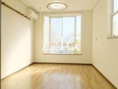 【居間・リビング】 | アルファヒルズ | 洋室のお部屋です。