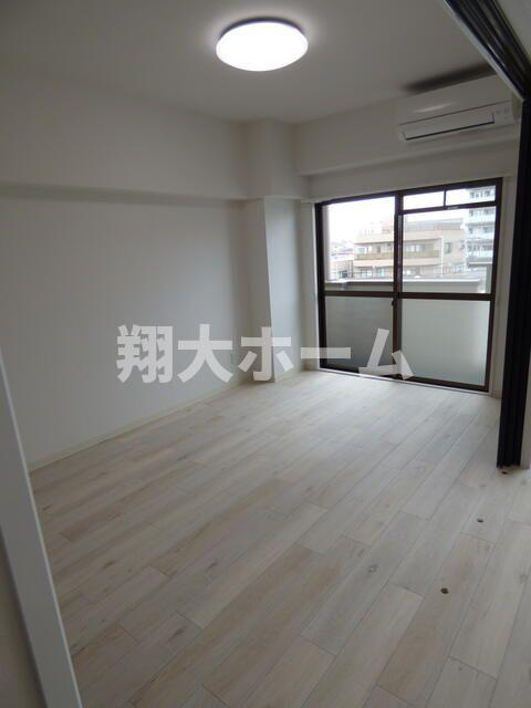 エムケイビルの寝室