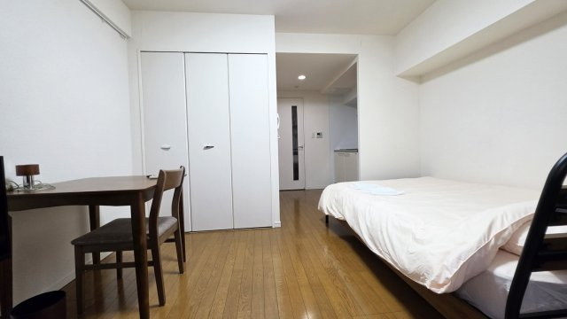 スカイコート神田弐番館の居間・リビング