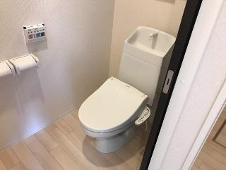 ドリームハウス（Ｄｒｅａｍ　Ｈｏｕｓｅ）のトイレ|シャワー付トイレ