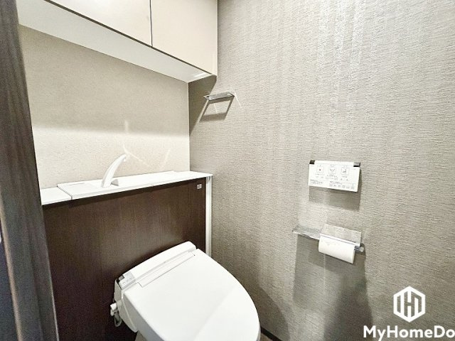 プレサンスロジェ名古屋駅前のトイレ