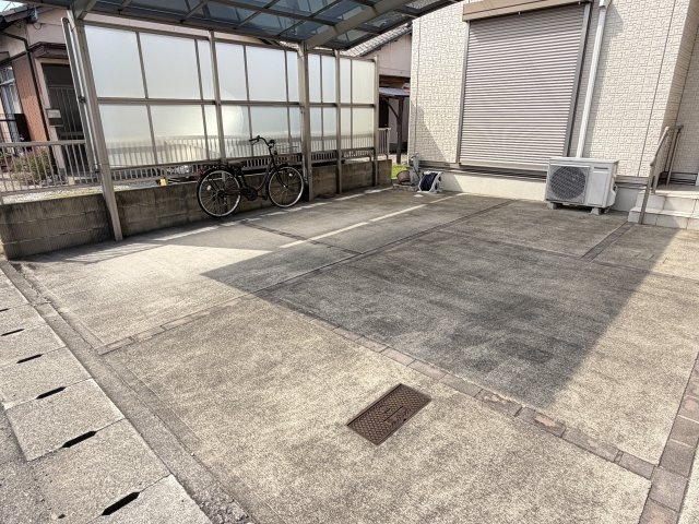 姫路市大津区新町１丁目の中古一戸建の駐車場