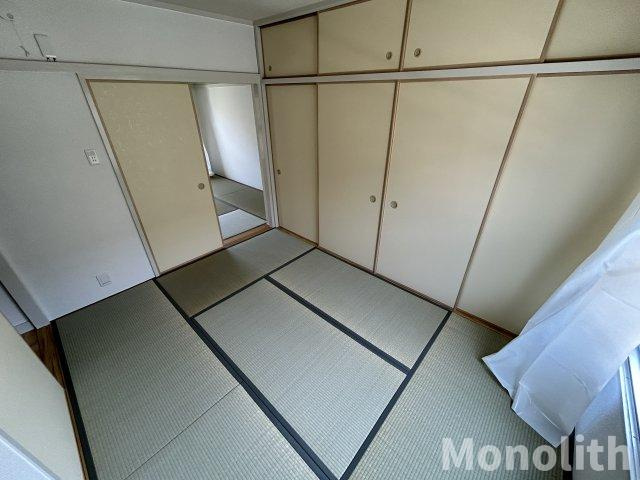 鶴山台13号棟の和室