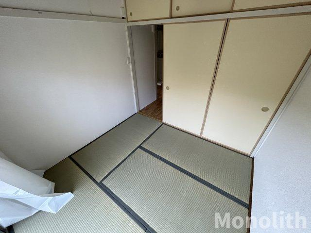 鶴山台13号棟の和室