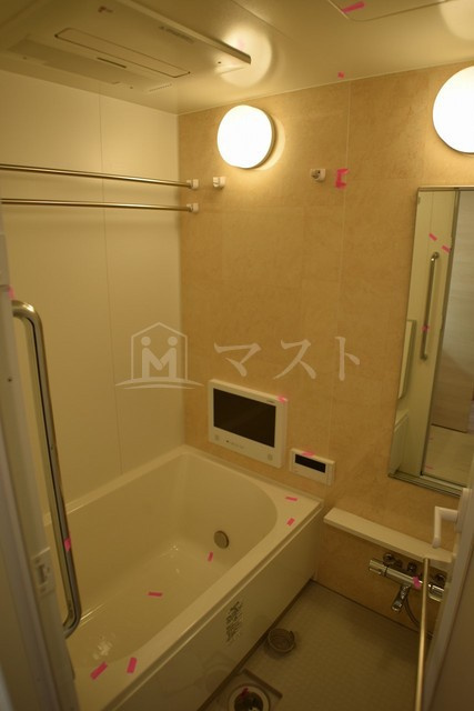 エステムコート北堀江の浴室