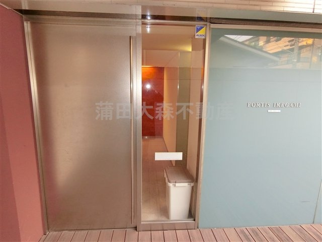 FORTIS池上のエントランス