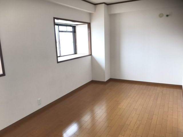 池松コーポⅠの洋室