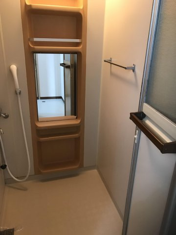 池松コーポⅠの浴室