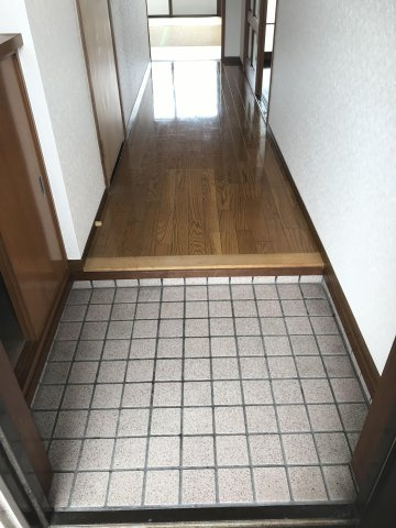 池松コーポⅠの玄関