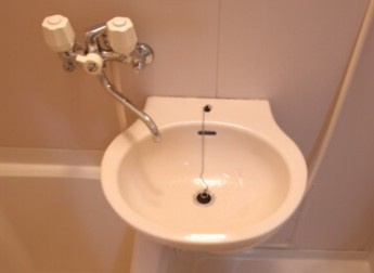 カレッジハウス １４の洗面所
