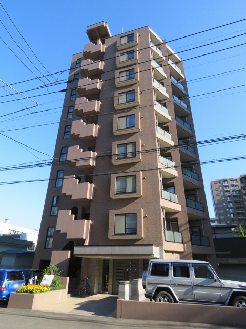 ファミール円山北３条の画像