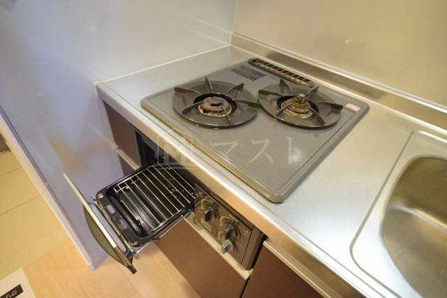 クレストフォルム大阪天満橋のキッチン