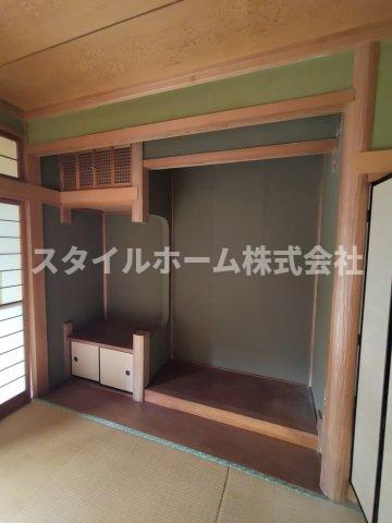 市田町貸家の洗面所