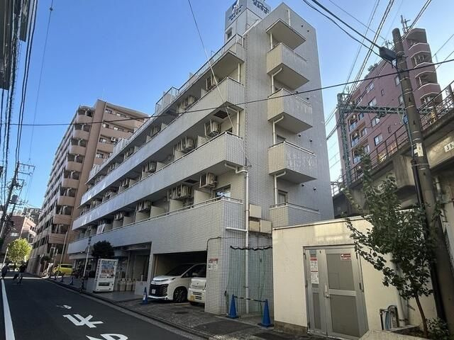スカイコート横浜平沼の外観