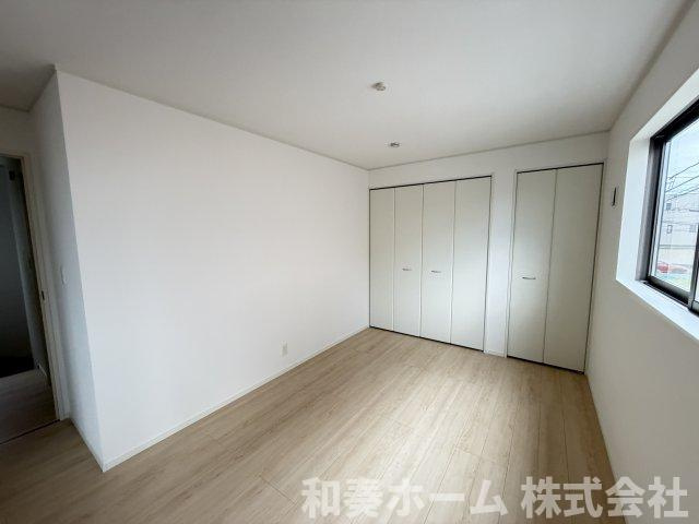 クレイドルガーデン徳島市末広町第2の洋室