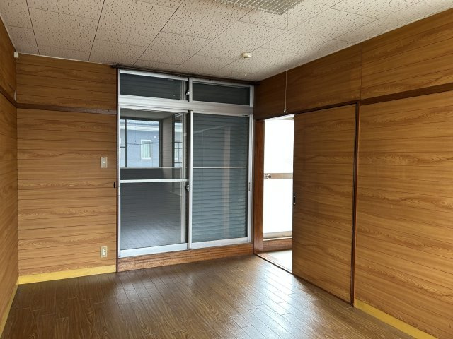 渡辺戸建の内装