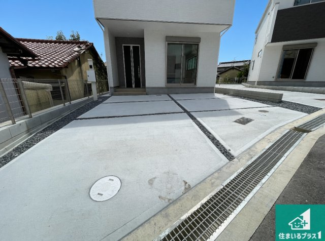 ■豊中市春日町　第3期　新築一戸建ての駐車場|駐車スペース！散水栓があるので、こまめに愛車を洗えます！