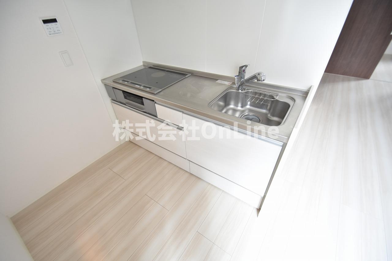 東大阪市足代北２丁目のアパートのキッチン