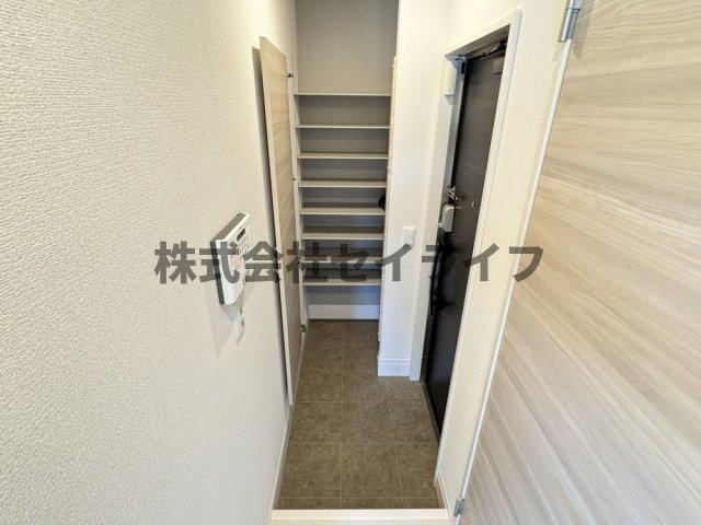 サンクスウィズダムの玄関