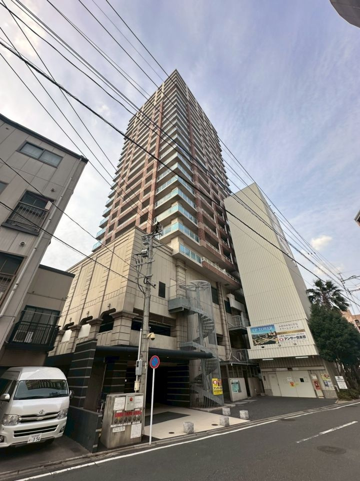 ＣＰタワーの外観