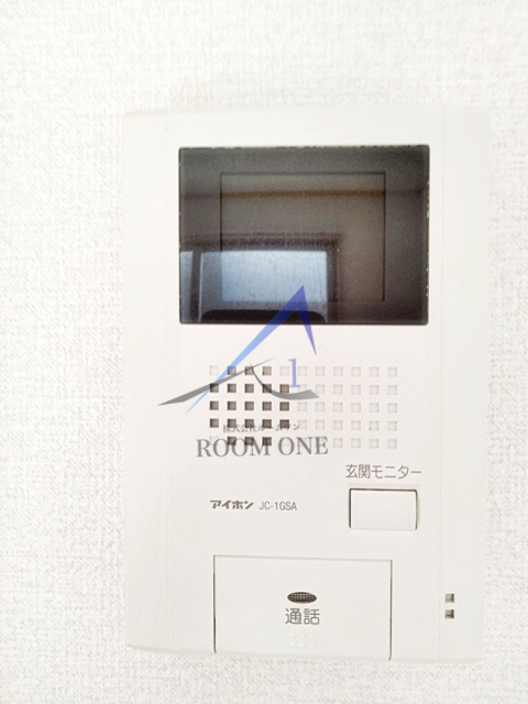 アンプルールフェール南船堀のセキュリティ|モニター付きインターホンです。