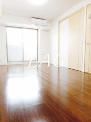 【居間・リビング】 | サンフォニア新宿 | 洋室のお部屋です。