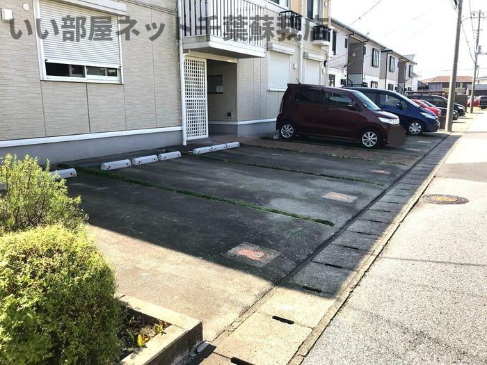 パークサイド　Ａの駐車場|駐車場です