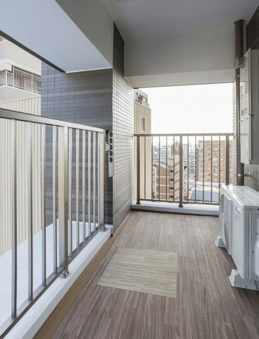 サンヒルズ大橋駅前のバルコニー|西鉄大牟田線大橋駅近く♪広々バルコニー、角部屋です。