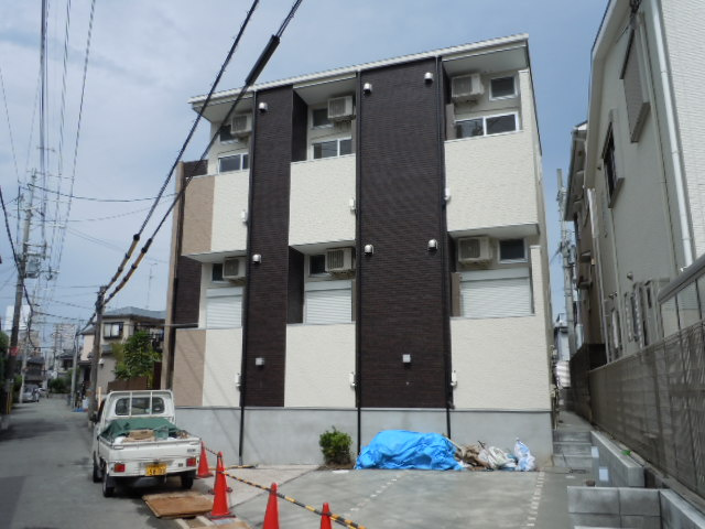 ドネボヌールの外観