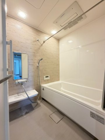 高槻市芥川町１丁目の賃貸マンションの浴室