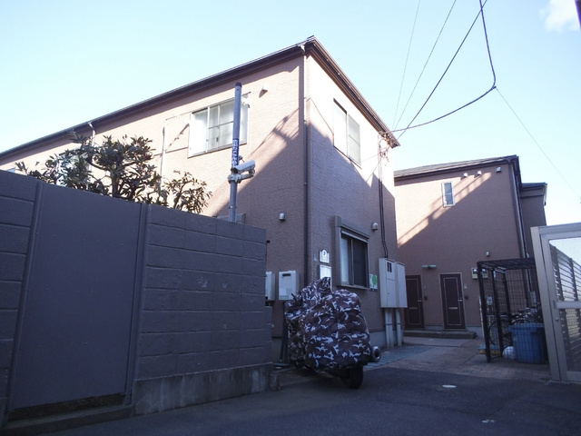 ソリテア中十条の外観|コの字型の建物です☆