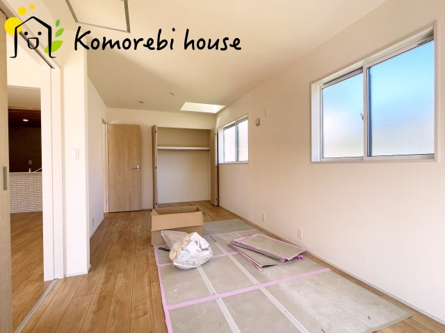 上尾市中妻5丁目　新築一戸建て　ブルーミングガーデン　01の寝室|26.9.14