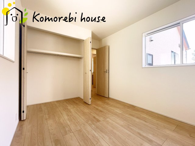 上尾市中妻5丁目　新築一戸建て　ブルーミングガーデン　01の子供部屋|26.9.14
