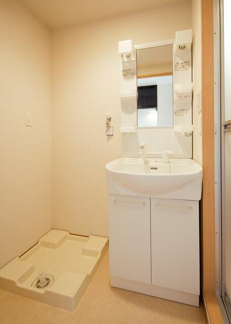 川崎市高津区下作延７丁目の賃貸マンションの洗面所