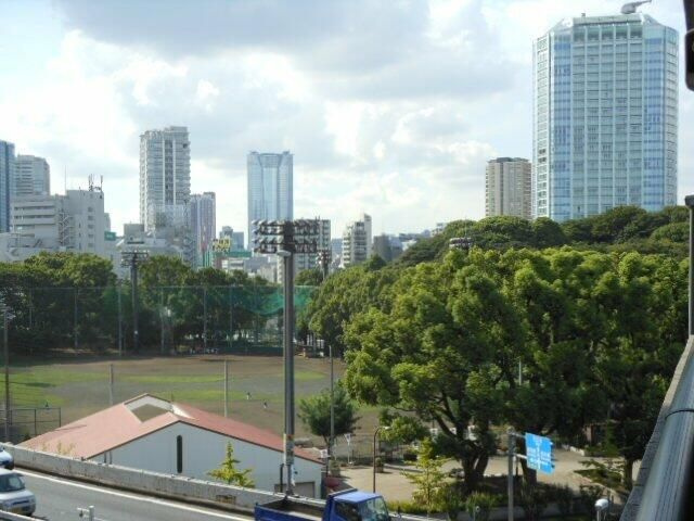 ガラ・ステージ芝公園駅前の展望