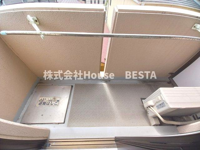 中山手ミオ壱番館のバルコニー