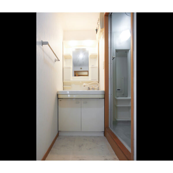 ファミーユ博多の森　席田小学校区の洗面所|ファミーユ博多の森