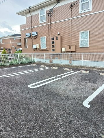 ユースハイム Ⅱの駐車場