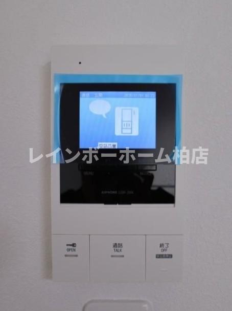 特典：仲介手数料が無料です!!のセキュリティ|同建物。参考写真。