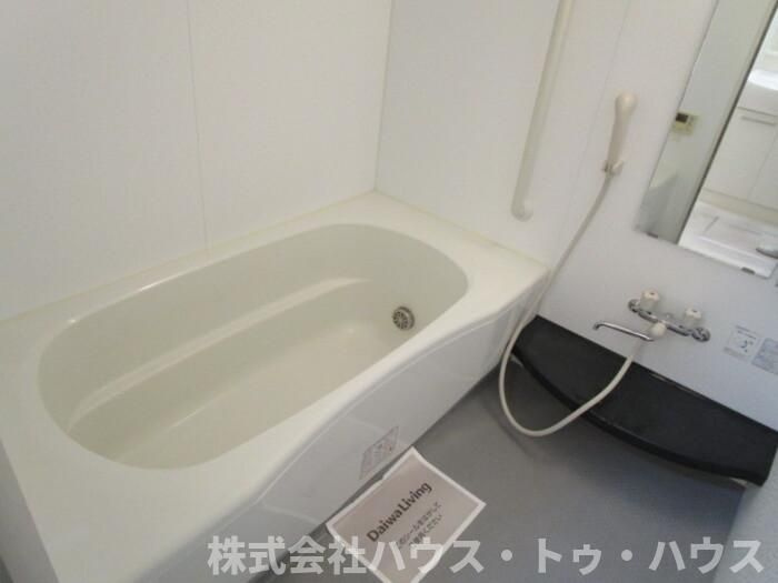 ストリームの浴室